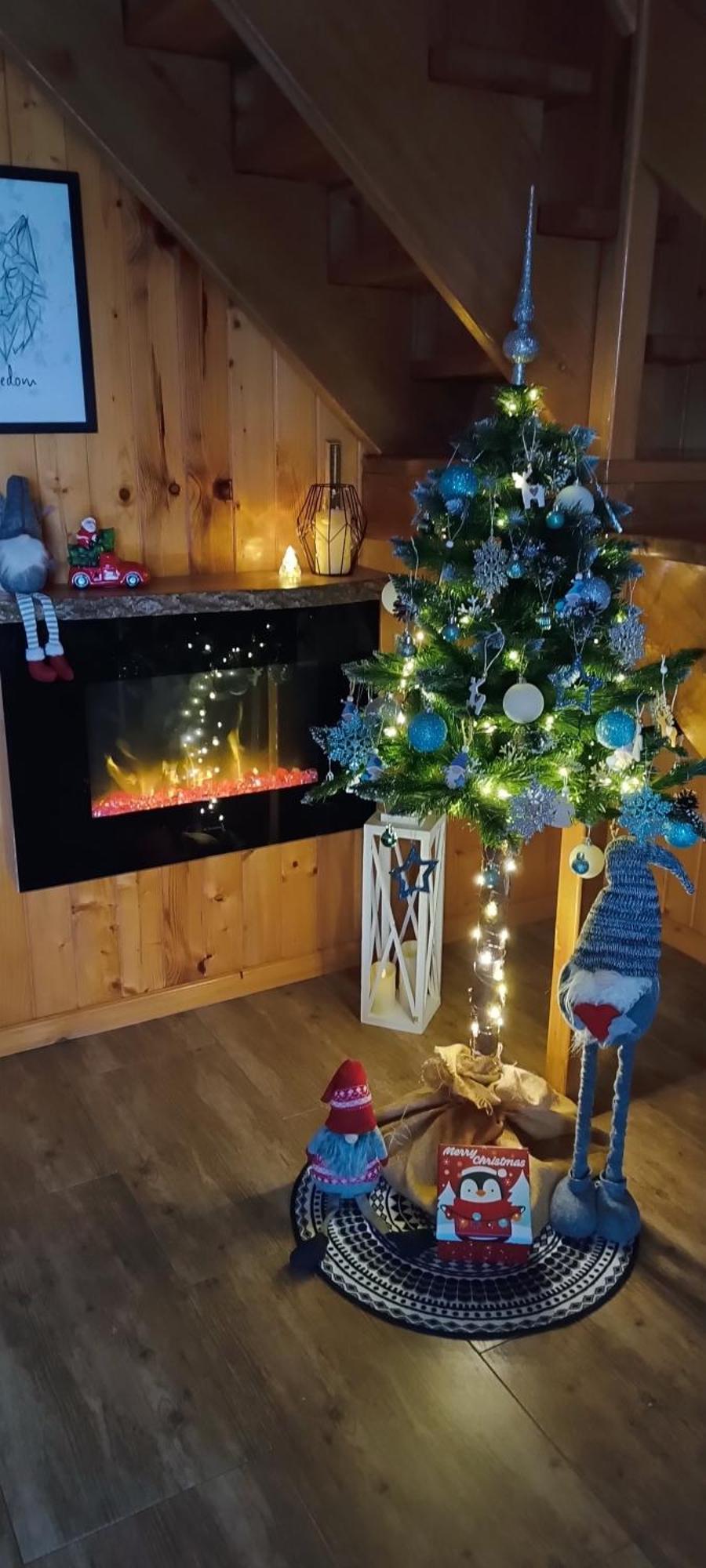 Chaty Na Cholewicy Domki Caloroczne Солина Екстериор снимка